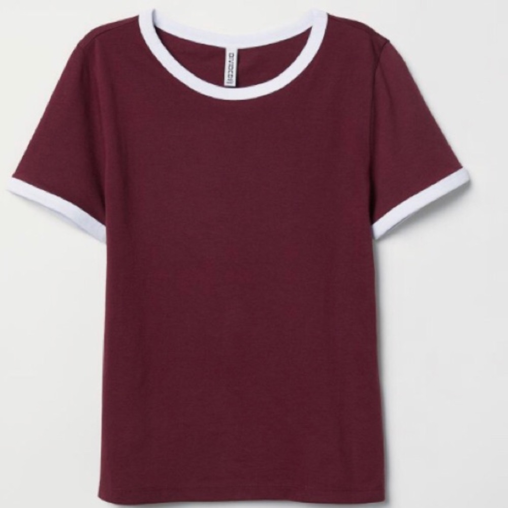 H&M||Maroon short t-shirt